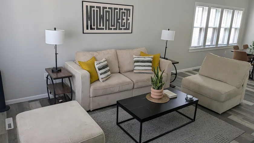 Cozy Gem In A Great Location! - Image 1