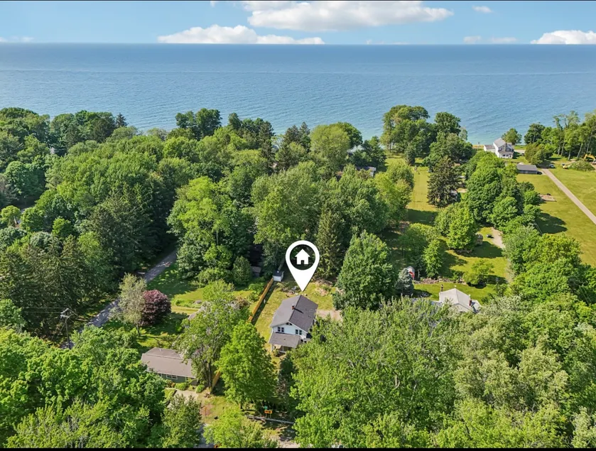 Short walk to lakeview - Wineries, Parks, Madison - Image 1