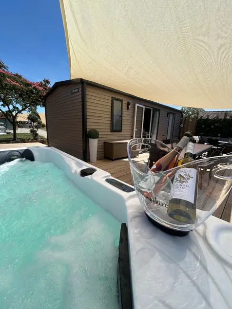 Lake SPA and SAUNA - Image 1