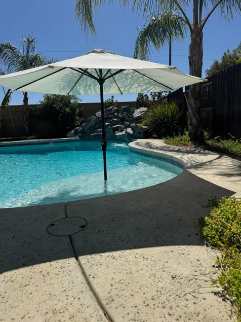 Ideal for families and remote workers– 5BR Retreat - Image 1