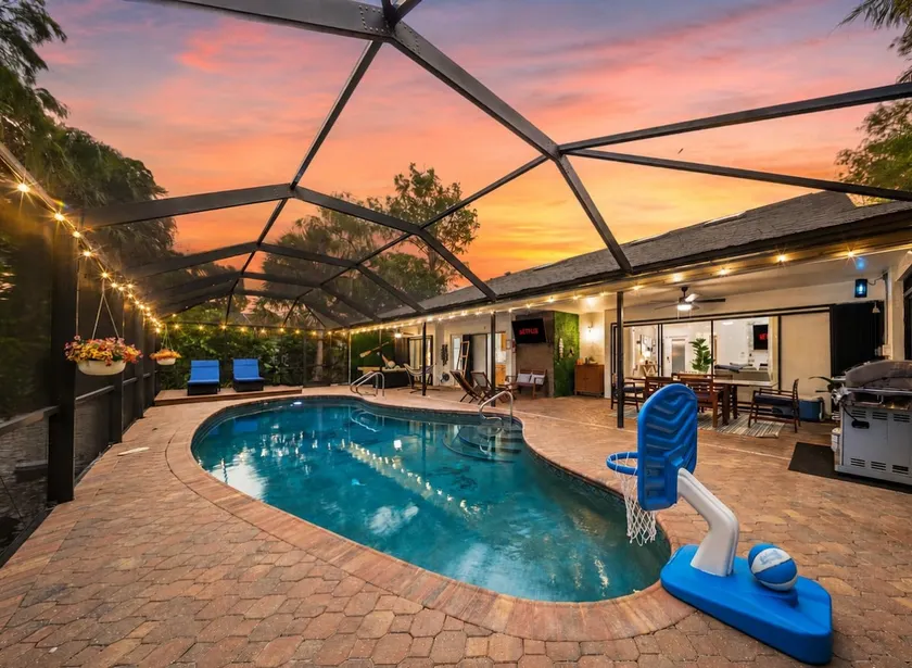 Olam Villa | Heated Pool | Cinema & GameRoom - Image 1