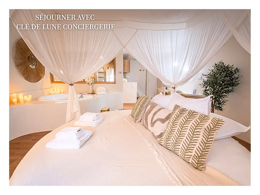 Cocoon - Romantic suite with spa - Downtown - Image 1