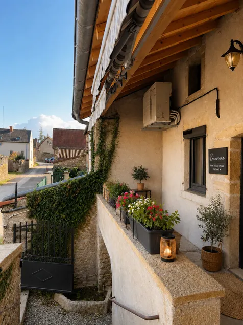 Charming stone house • A/C & close to Cluny - Image 1