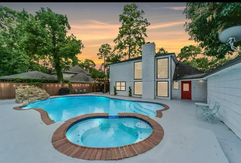 FIFA World Cup Home with Pool! - Image 1