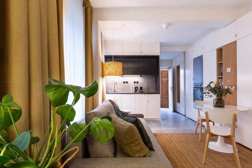 Designed by architect - cool place to stay for travelers - Image 1