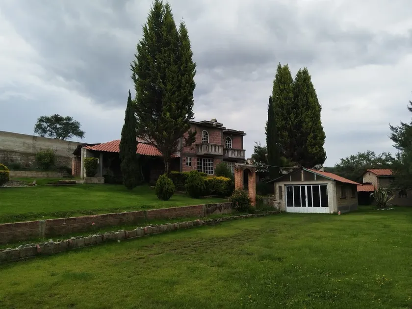 Exclusive private accommodation - Image 1
