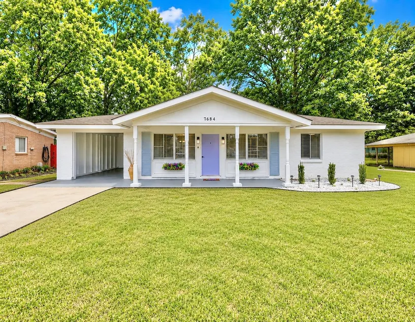 Comfy, Quiet Stay Near Airport! - Image 1