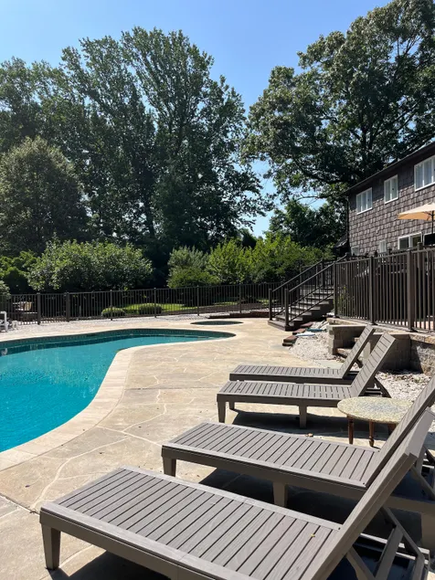 Cording Lodge*Pool*Pickleball/Basketball court - Image 1