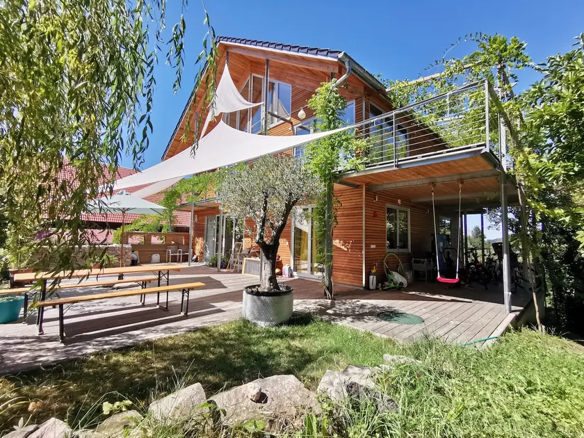 Dream house on 3 floors - Image 1