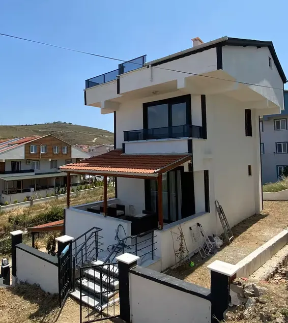 Luxury Triplex Villa with View (AVŞA ADASI) - Image 1