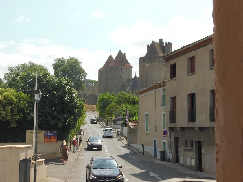 At Jérôme's, at the foot of the medieval city - Image 1