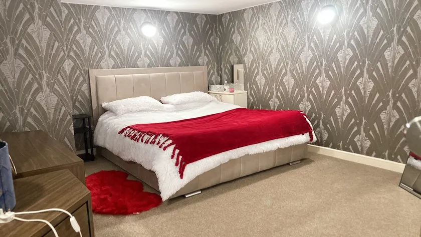 Chic & Central Liverpool Flat - Image 1