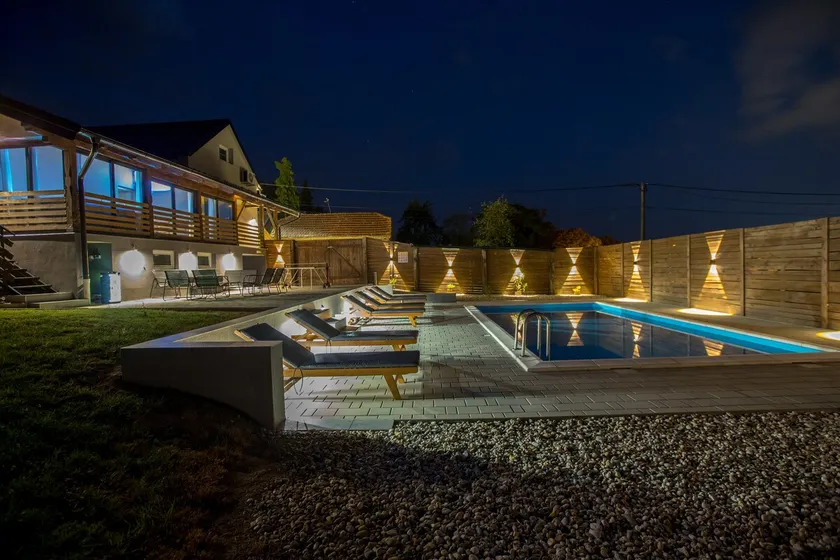 House with Pool and Jacuzzi - Image 1