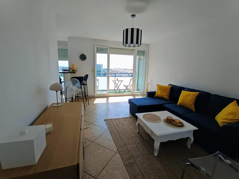 2-bedroom apartment 5-minute walk from Orange Vélodrome - Image 1