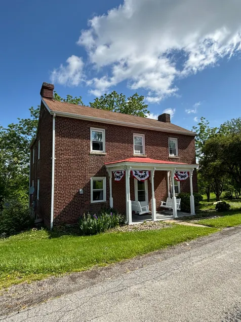 Brickyard Hill Farmhouse - Image 1