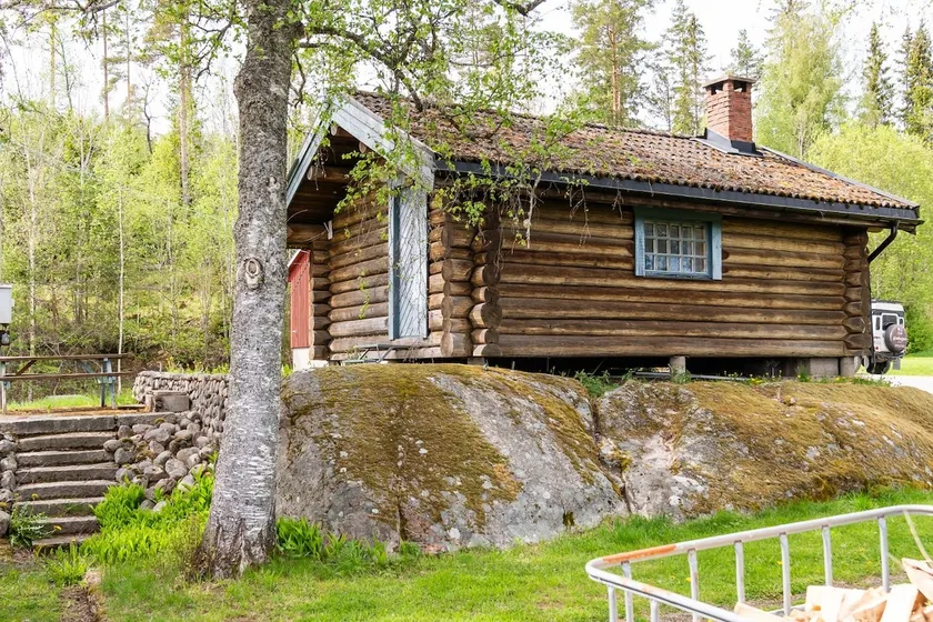 Midsommar Stuga - Image 1
