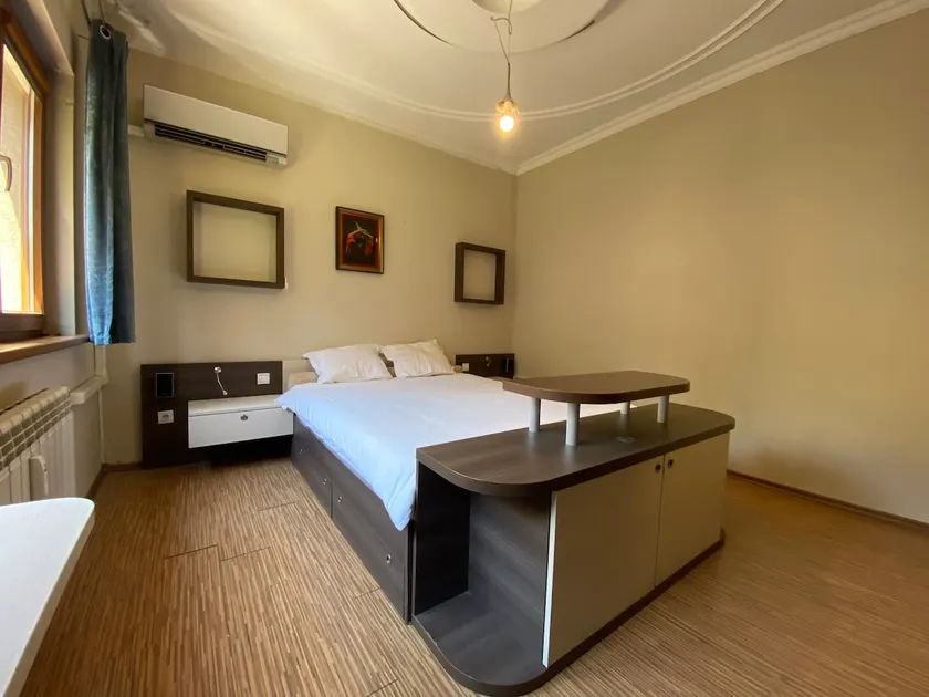 Up to 5 people off Vitosha blvd TOP center 2 bdrm - Image 1