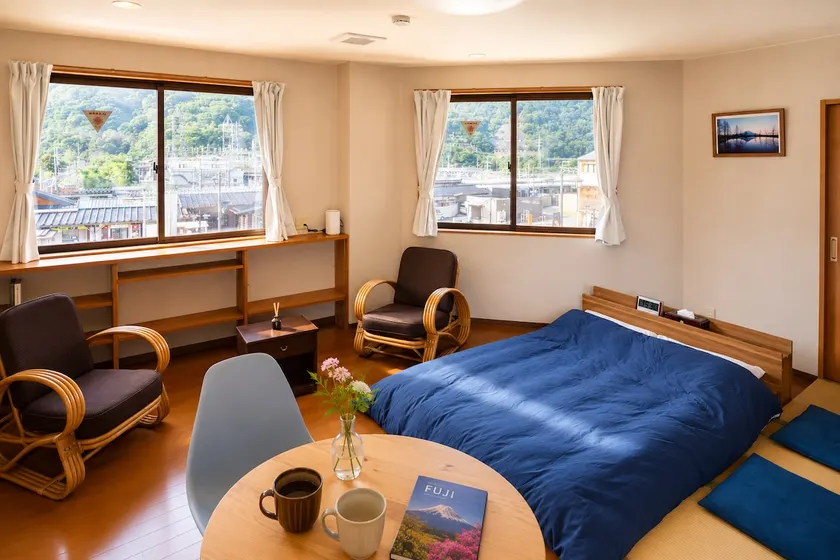 Private |Near Mt. Fuji & Lakes|1 Min from station - Image 1