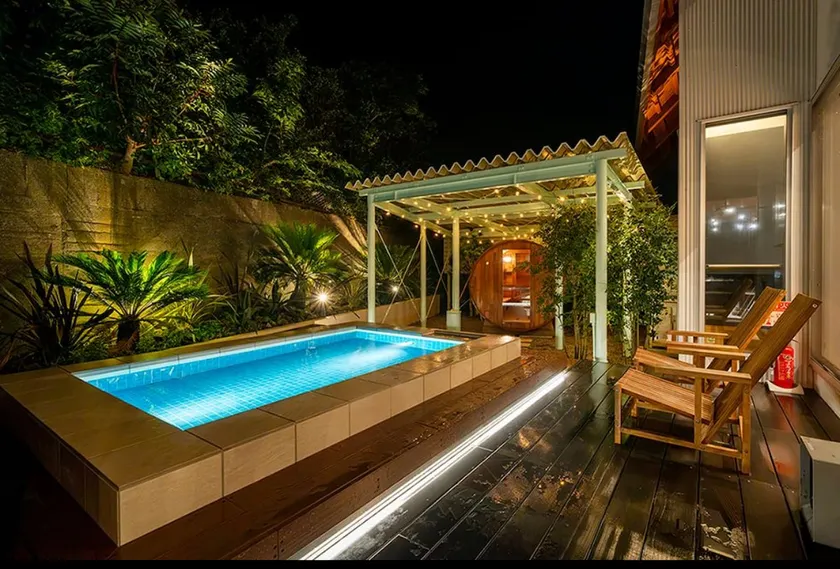 200m to the Pozama Coast / Relaxed 12:00 check-out / Sauna, heated pool, BBQ, campfire / 1 private villa - Image 1