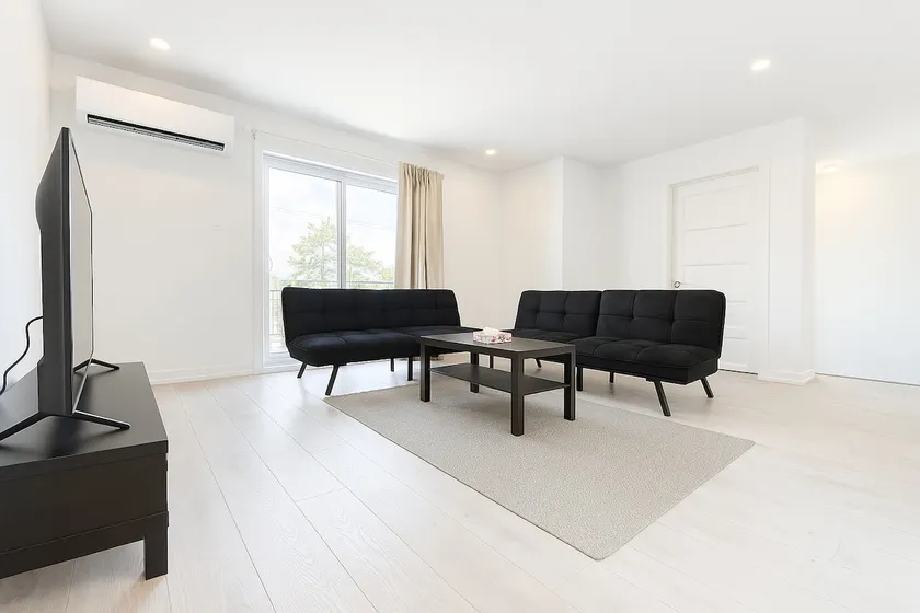 Bright 2BR Getaway | Peaceful, Well-Located - Image 1
