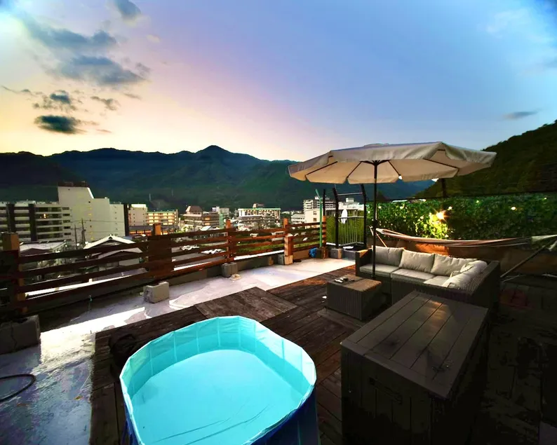 Spectacular rooftop outdoor living/large projector/Nikkosho-gu Shrine 25 minutes/station 9 minutes on foot/12 people - Image 1