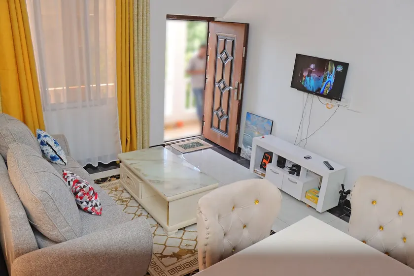 Affordable Diani 1BR|Pool WiFi|Perfect for Couples - Image 1