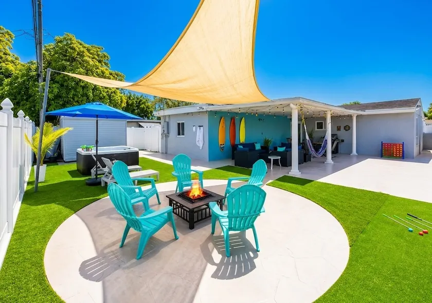 BaliBlue House + Hot Tub / Fire Pit / Mini Golf / Hard Rock - Image 1