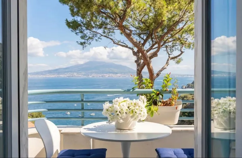 Sea View House in Amalfi Coast (9 min to Sorrento) - Image 1