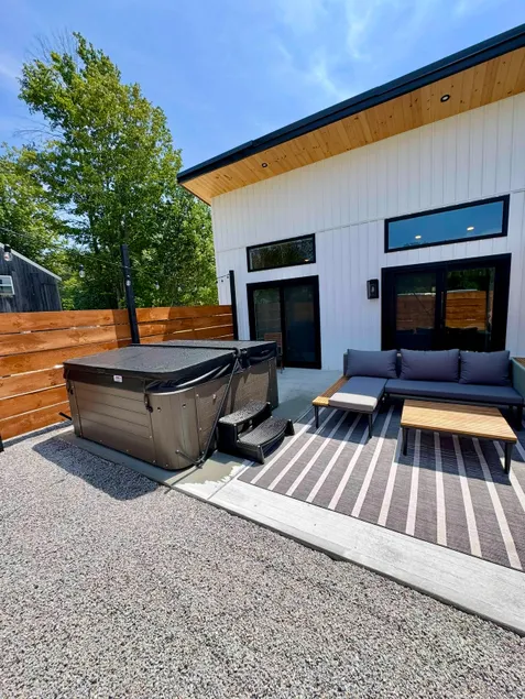 Hot Tub Retreat w/ River Access | 2 King Suites - Image 1