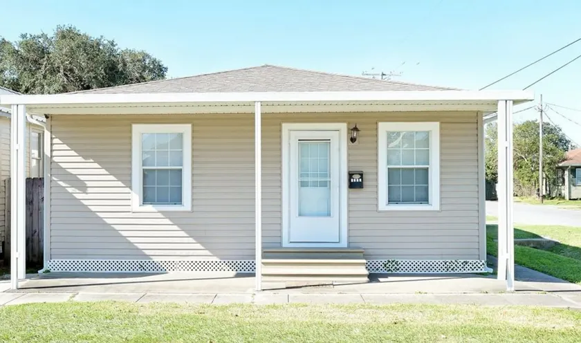 Caroline Cottage - Image 1