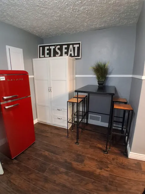Charming historical full duplex on main - Image 1