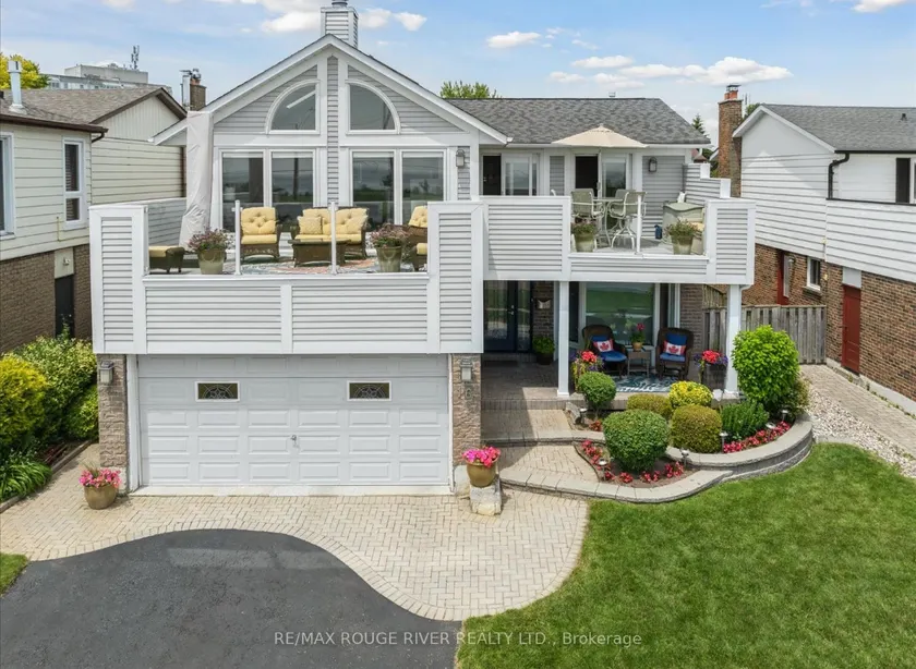 Lake Breeze 2Bed Basement Apart, EV & Free Parking - Image 1