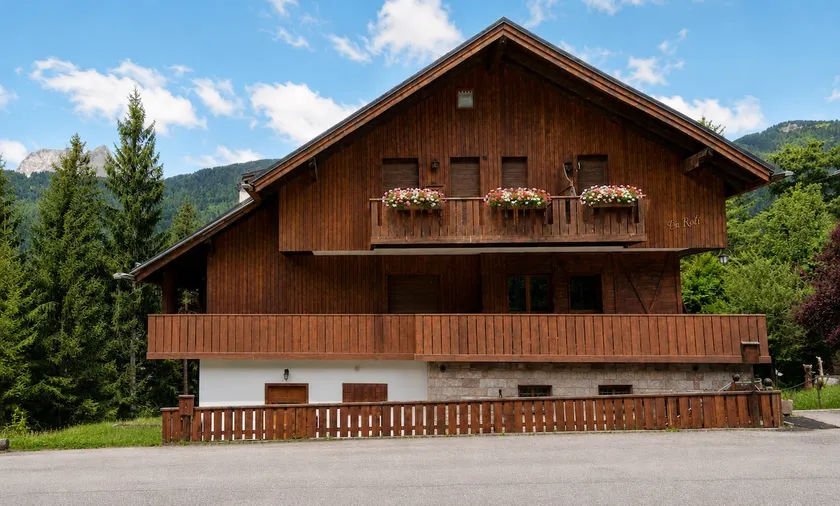 Cozy Chalet in Cortina - Image 1