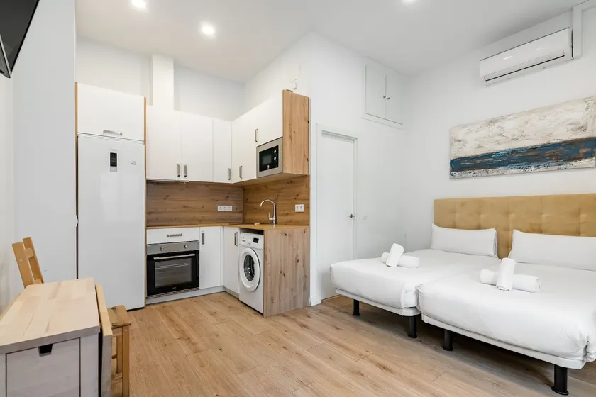 Charming Ciudad Lineal - Cozy studio for 3 - Image 1