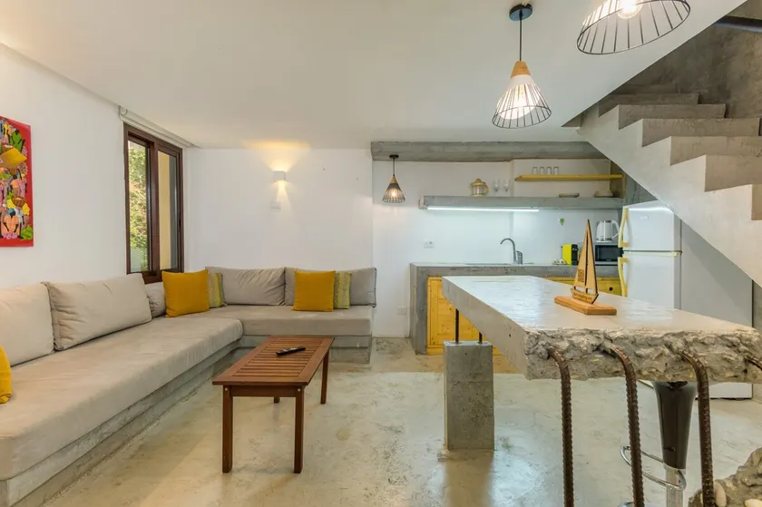 Sea Breeze Duplex Studio in Batroun Souk - Image 1
