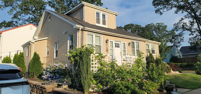 Peaceful Shore home w/ spa - Image 1