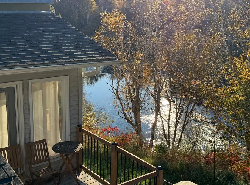 Private rapids on-site + spa - Image 1