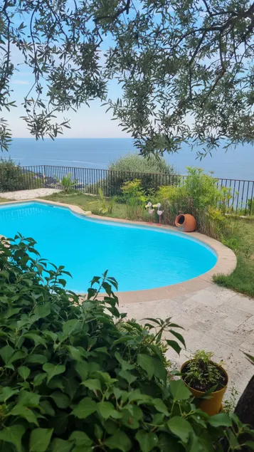 Chez Lucien – sea view in Èze - Image 1