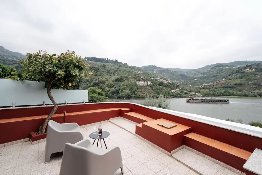 Boatman's Retreat - Douro - Image 1