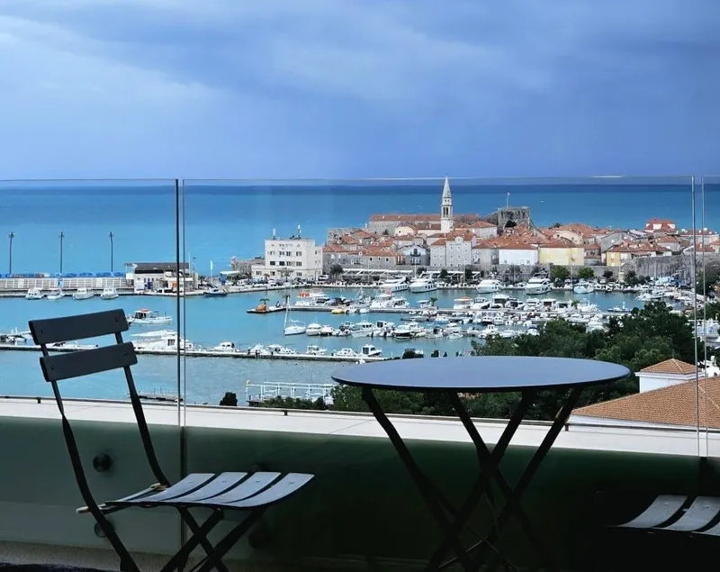 Hotel WOW - Image 1
