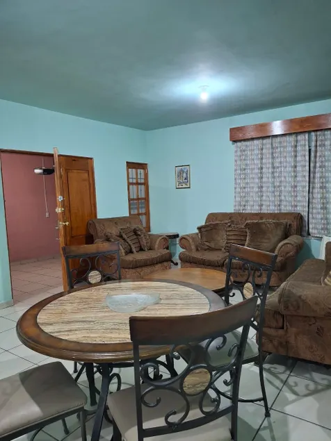 Casa Abasolo Entire home - Image 1