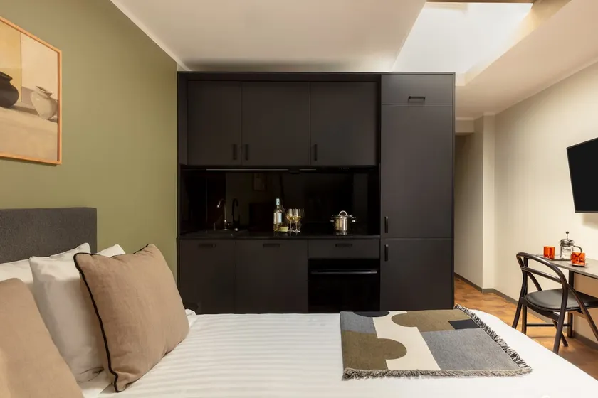 Classic Studio w/ equipped Kitchen in central spot - Image 1