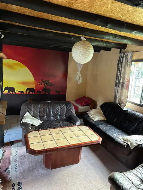 Fisi House - close to town - Image 1