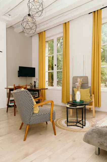Cozy nest in the heart of the historic center of Saumur - Image 1