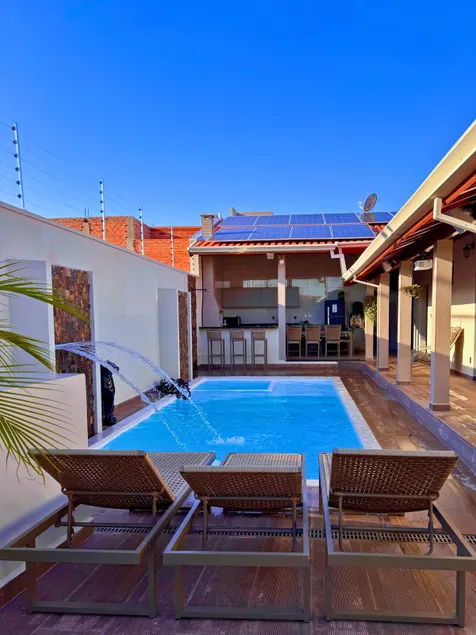 House in Brotas with Heated Pool and Barbecue - Image 1
