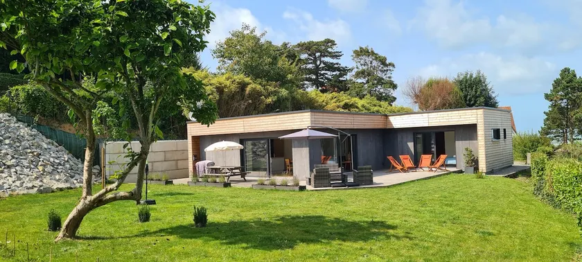 New 4-star beach house for 6 people. - Image 1