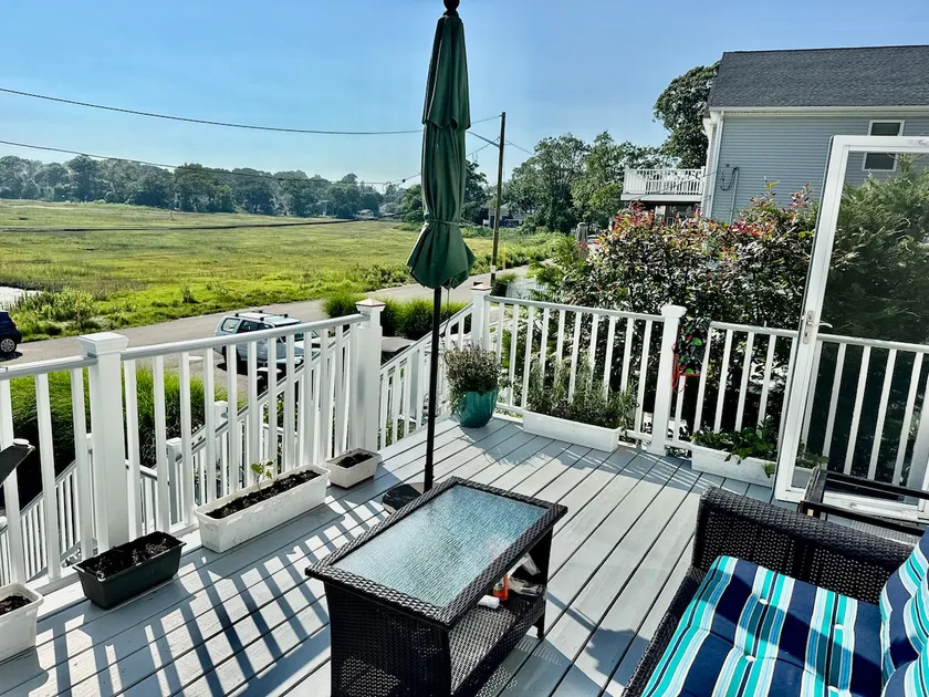 Peaceful Beach Cottage Vibes - Image 1