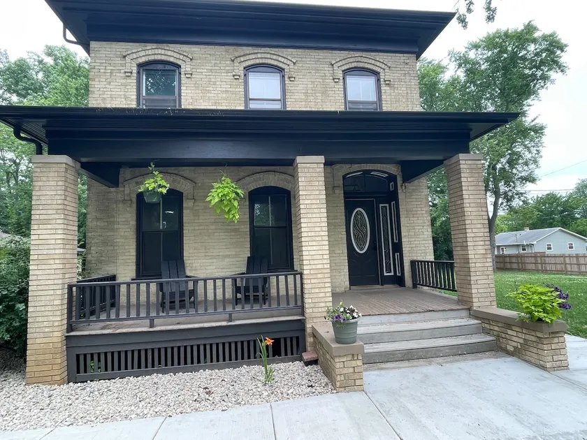 Historic Mansion Near Lake Michigan Sleeps 8 - Image 1