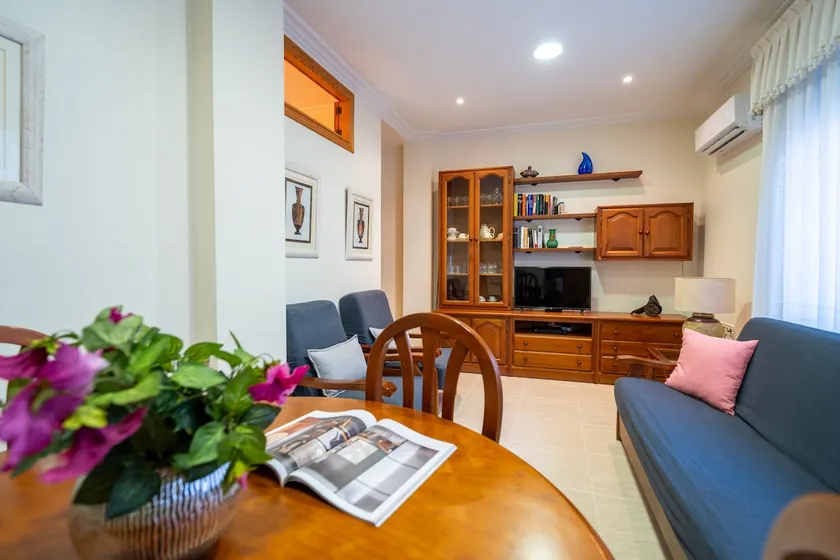 30036A2 Conde Romanones 22 · Cozy house steps fr - Image 1