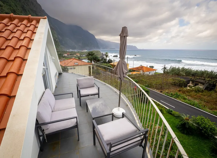 Ocean Garden House - Loft - Image 1